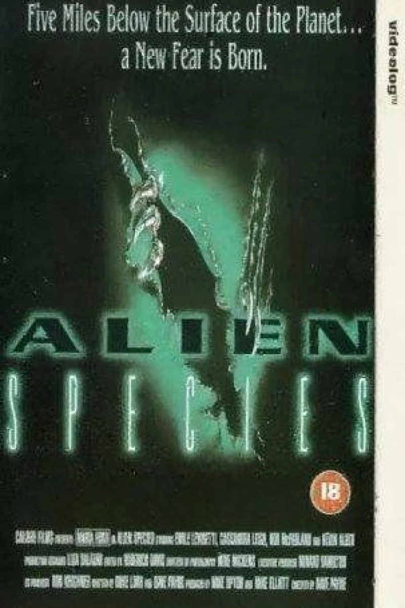 Alien Species - Die Nacht der Invasion Poster