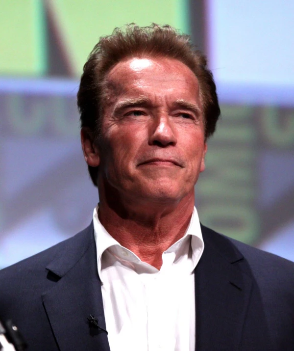 <strong>Arnold Schwarzenegger</strong>. Bild von Gage Skidmore.